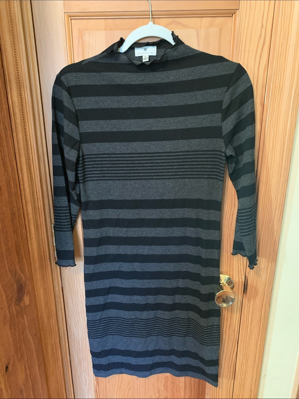 ⛅️ Socialite Gray&Black Ribbed Stripe Dress ⛅️